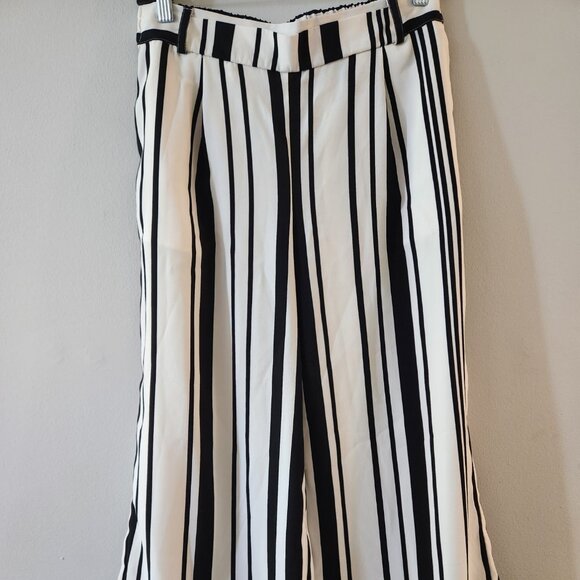 Black & White Striped Wide-Leg Pants | Parisian Fae | Size 6 - Picture 1 of 1